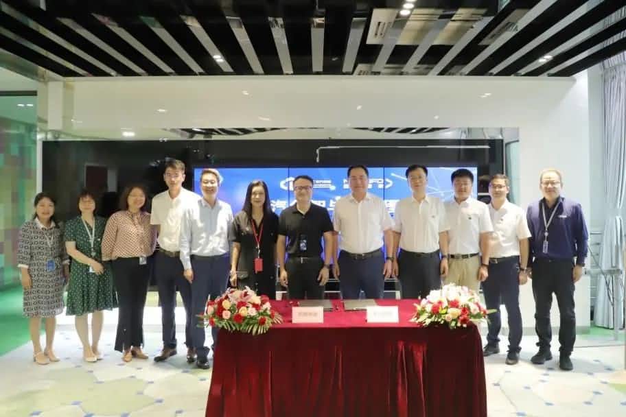 凯发K8与中汽创智签订战略合作框架协议 集中优势有助于汽车智能化开展